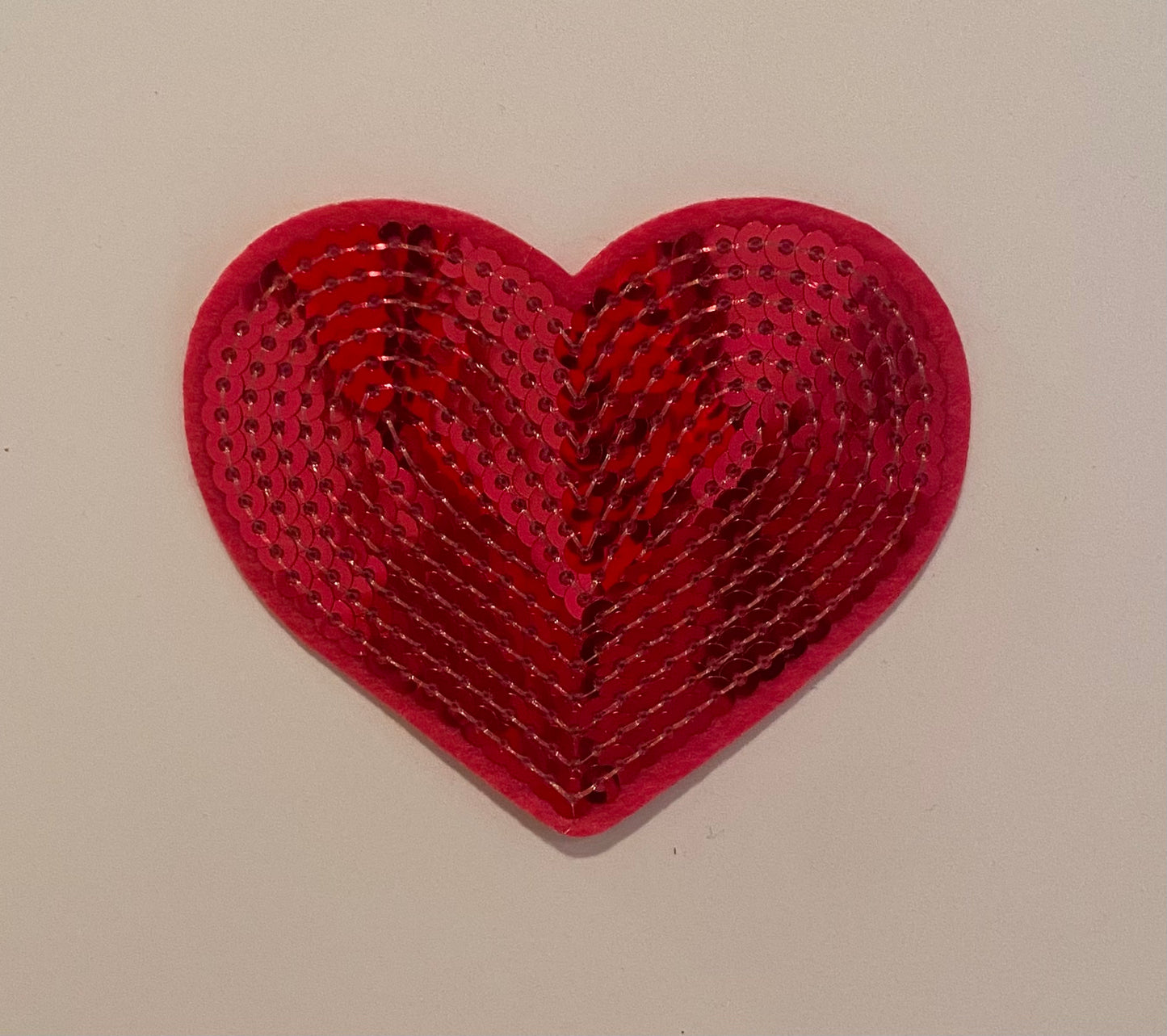 HEART SEQUIN HAT PATCH (FUCHSIA)