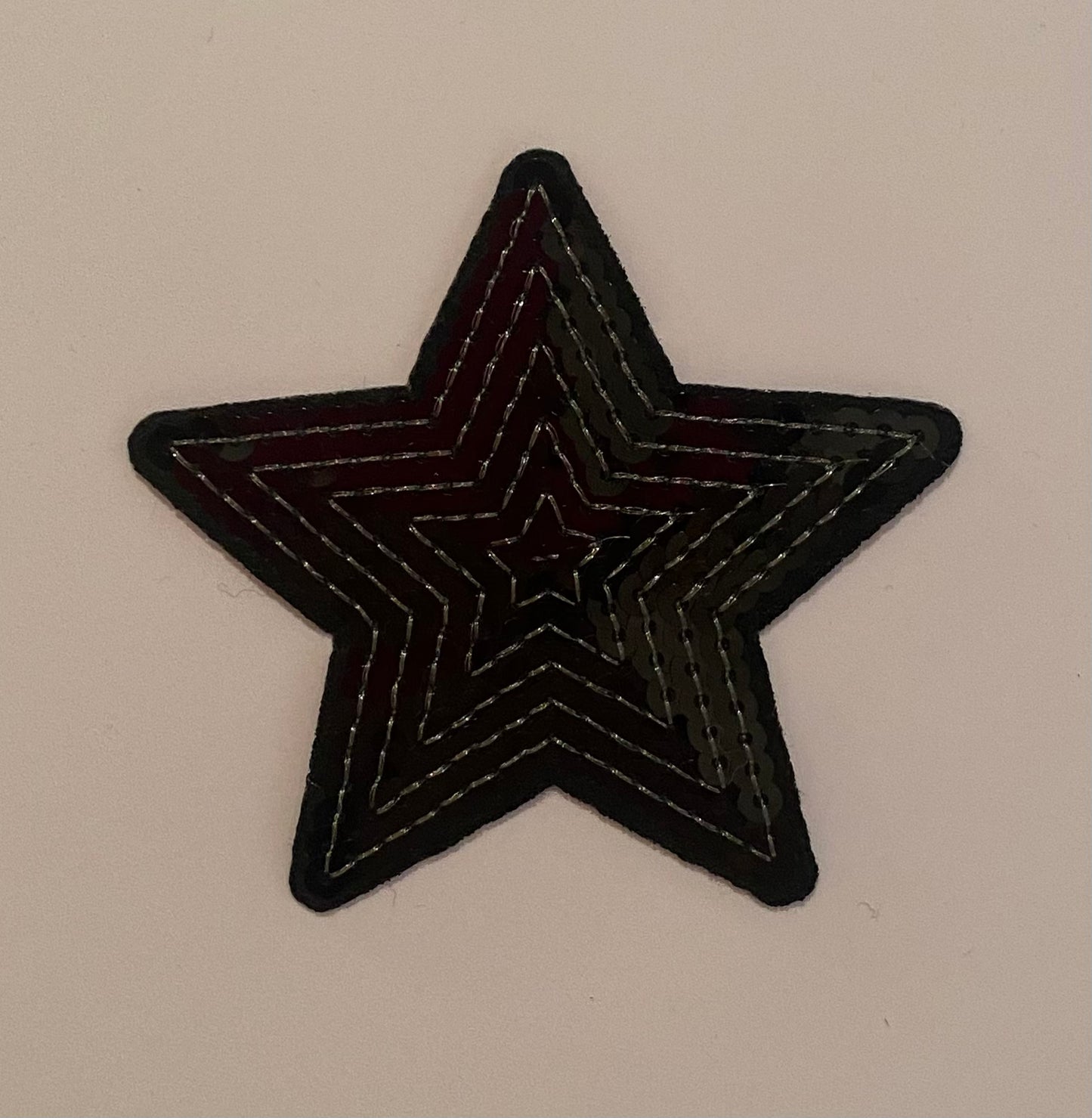 STAR SEQUIN HAT PATCH  (BLACK)